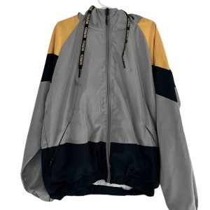 Chaqueta corta viento / Talla 10